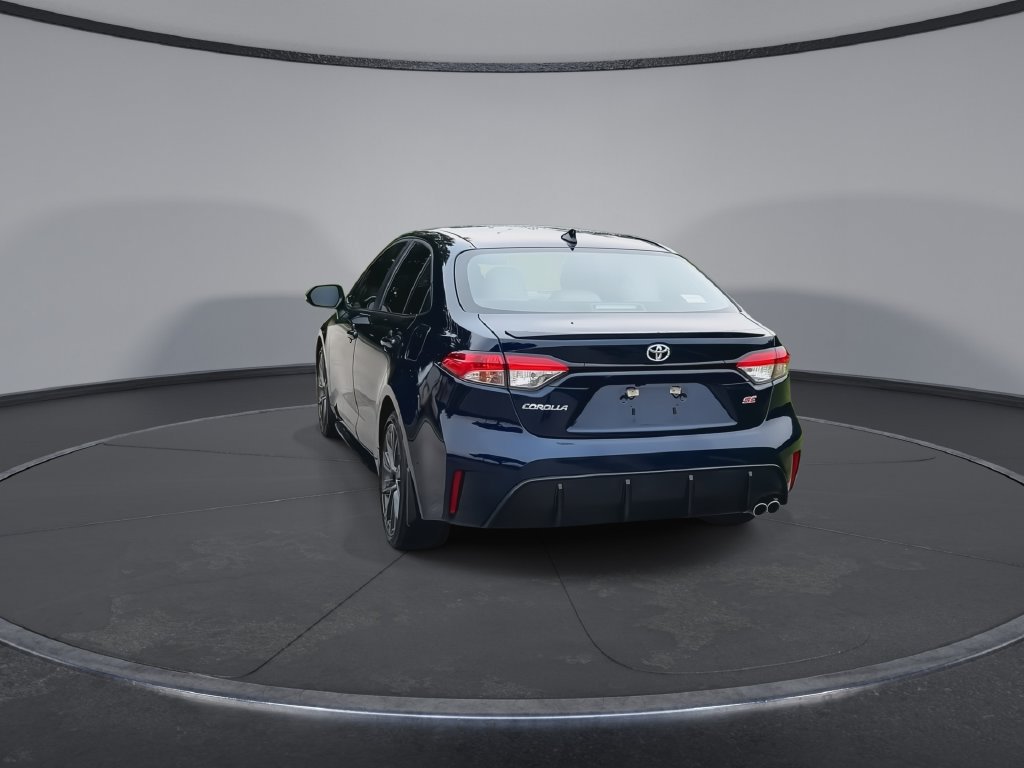 Used 2024 Toyota Corolla SE FWD image 7