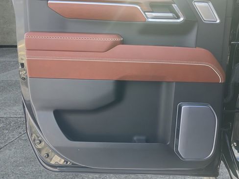 Used 2024 GMC Sierra 1500 Denali Ultimate image 41