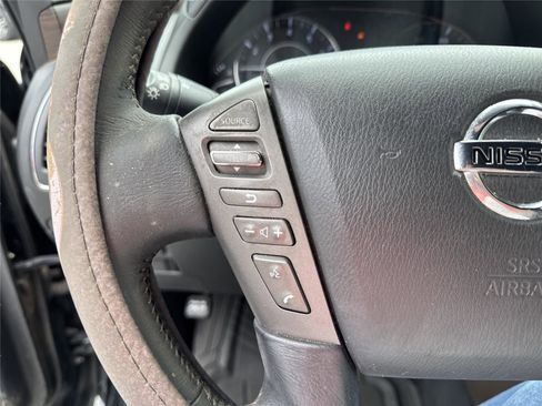 Used 2019 Nissan Armada Platinum w/ Captain's Chairs Package RWD image 16