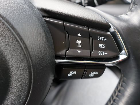 Used 2019 MAZDA CX-5 Touring image 18