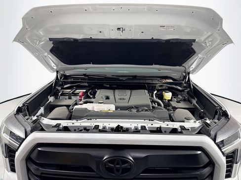 Used 2024 Toyota Tundra SR5 AWD/4WD image 26
