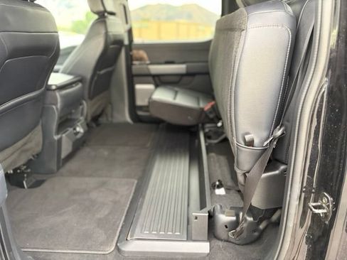 Used 2023 Ford F350 Lariat w/ FX4 Off-Road Package AWD/4WD image 18