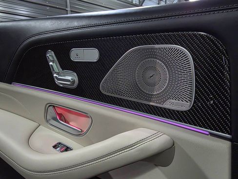 Used 2024 Mercedes-Benz GLS 63 AMG 4MATIC image 16