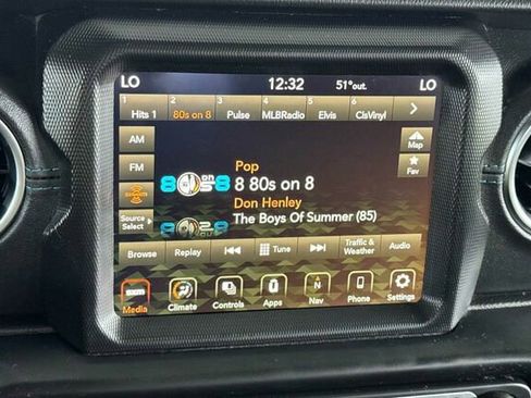 Used 2023 Jeep Wrangler Unlimited Rubicon 4xe AWD/4WD image 15