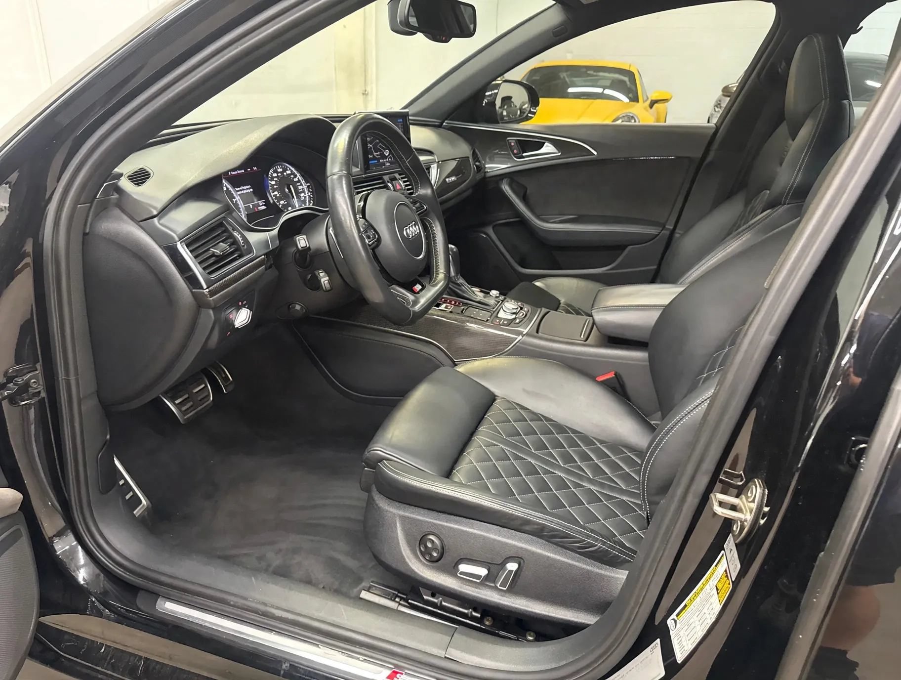 Used 2017 Audi S6 Premium Plus w/ S6 Sport Package AWD/4WD image 10