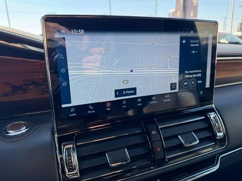 Used 2022 Lincoln Navigator Black Label image 23