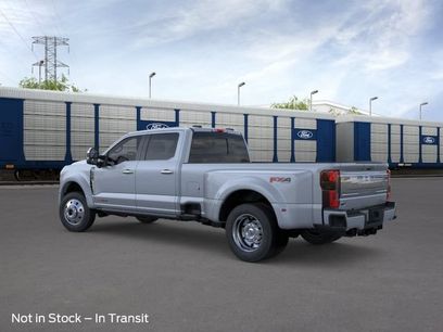 New 2026 Ford F450 Platinum w/ Platinum Plus Package