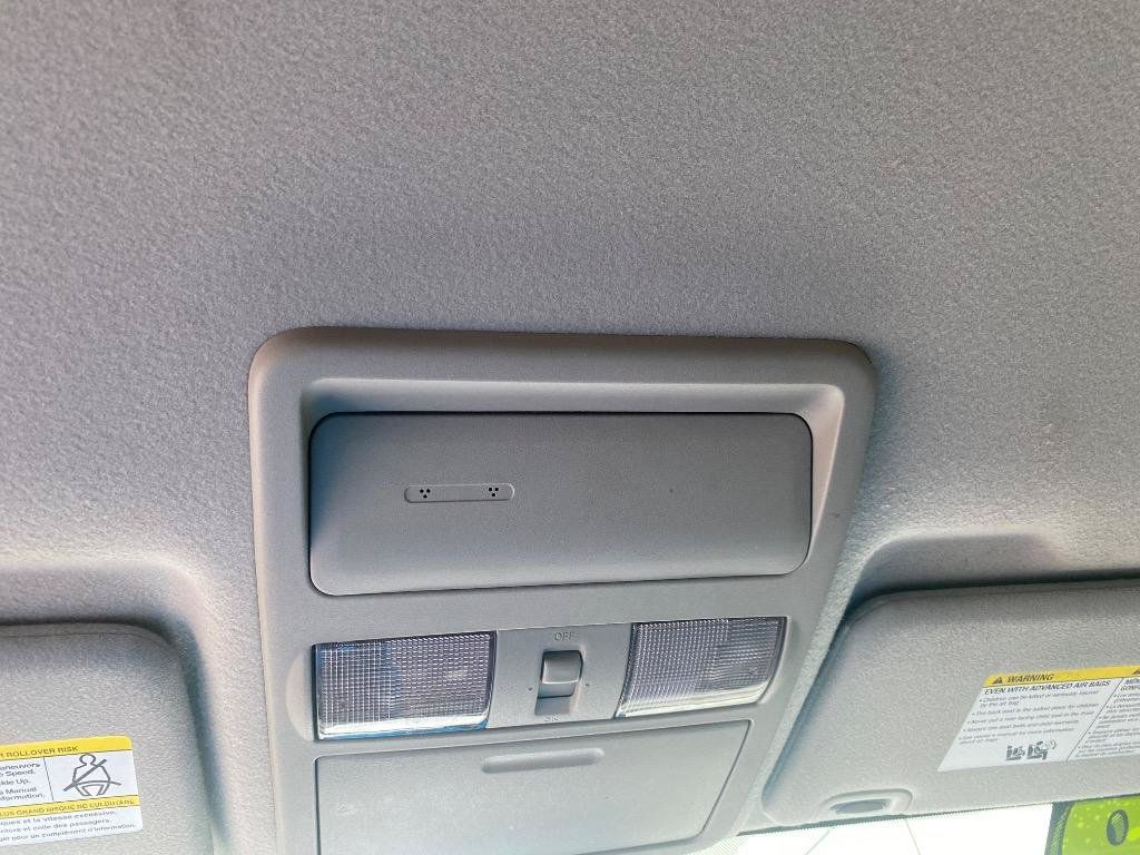 Used 2019 Nissan Frontier S RWD image 35