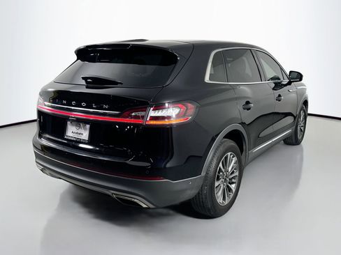 Used 2021 Lincoln Nautilus Reserve image 6