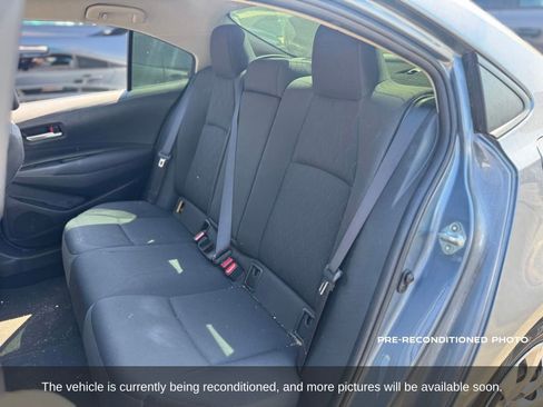 Used 2020 Toyota Corolla LE w/ Carpet Mat Package (TMS) FWD image 8