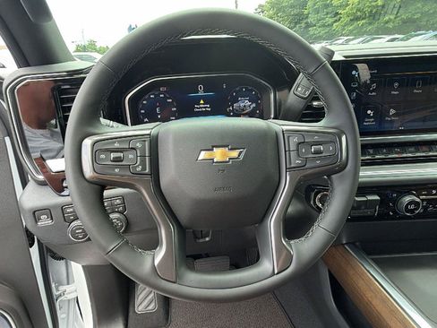 New 2026 Chevrolet Silverado 2500 High Country w/ High Country Premium Package AWD/4WD image 22