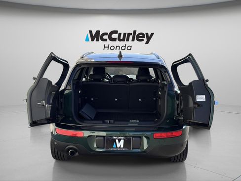 Used 2019 MINI Cooper Clubman w/ Storage Package FWD image 7