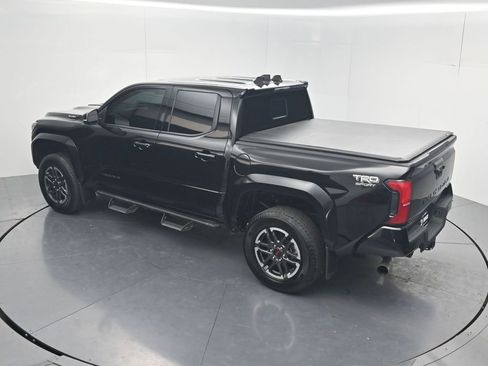 Used 2025 Toyota Tacoma TRD Sport w/ TRD Sport Upgrade Package AWD/4WD image 63
