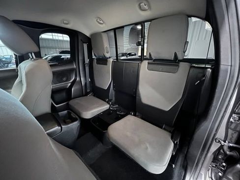 Used 2020 Toyota Tacoma SR w/ SX Package RWD image 15
