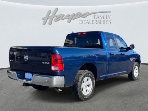 Used 2020 RAM 1500 Classic SLT w/ Luxury Group image 43