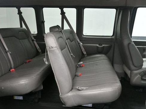 Used 2024 Chevrolet Express 3500 LS RWD image 10