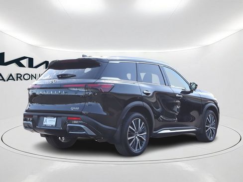 Used 2023 INFINITI QX60 Sensory AWD/4WD image 4
