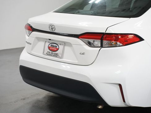 Certified 2024 Toyota Corolla LE image 9