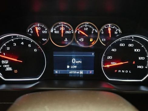 Used 2021 Chevrolet Silverado 1500 LTZ AWD/4WD image 5