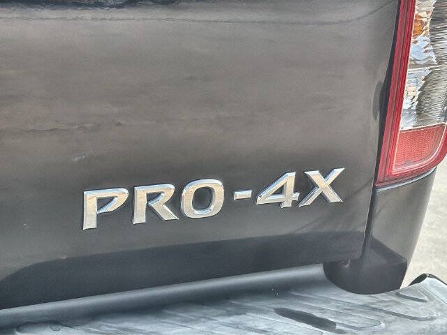 Used 2020 Nissan Frontier PRO-4X w/ Pro-4x Utility Package AWD/4WD image 30