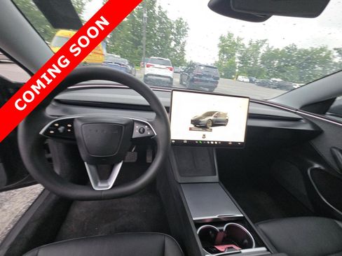 Used 2024 Tesla Model 3 Standard Range RWD image 6