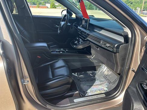Used 2020 Lincoln Corsair AWD w/ Equipment Group 101A image 20