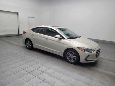 Used 2018 Hyundai Elantra Value Edition image 11