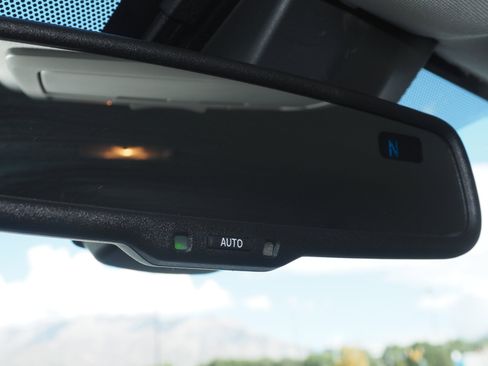 Used 2023 Toyota Tacoma SR5 w/ Technology Package image 26