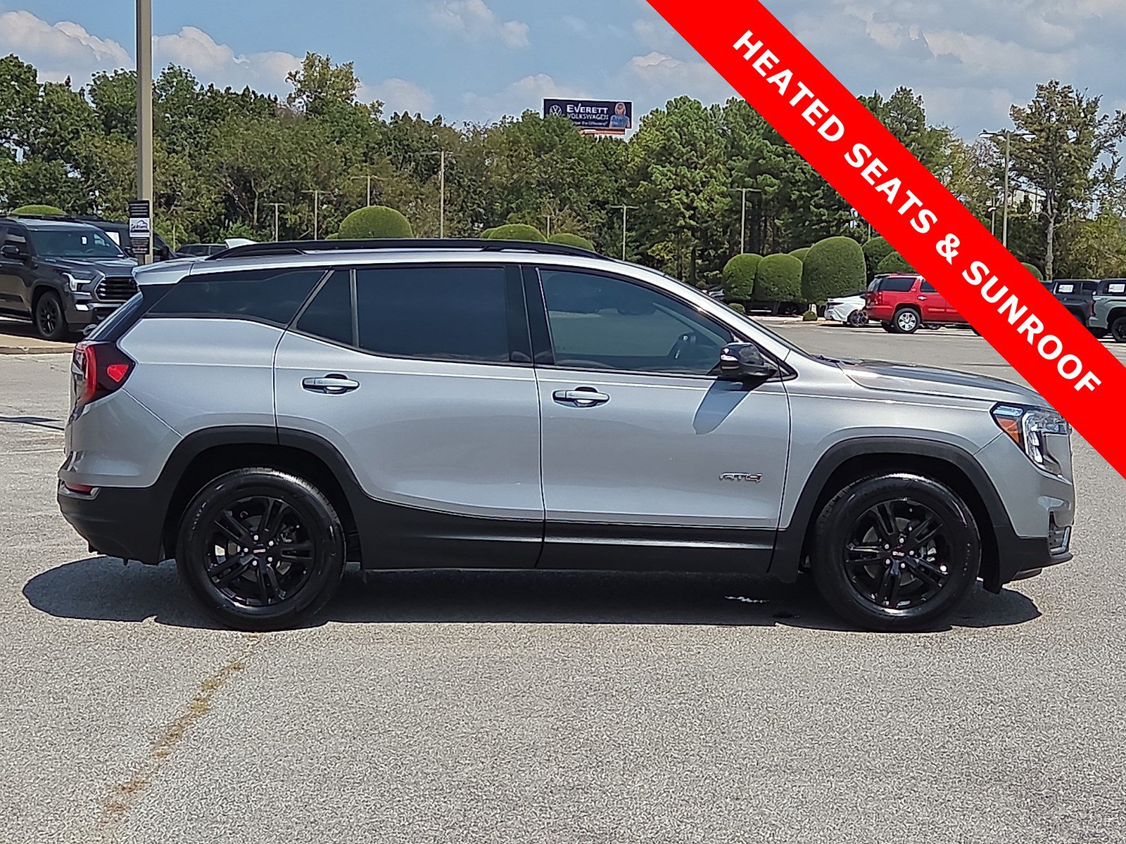 Used 2024 GMC Terrain AT4 w/ Infotainment Package II AWD/4WD image 6