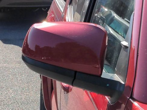 Used 2021 Toyota Tacoma SR5 RWD image 12