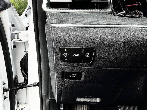 Used 2022 Kia K5 GT-Line w/ GT-Line FWD Premium Package image 13