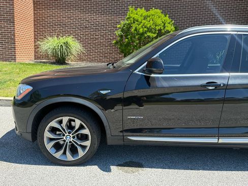 Used 2017 BMW X3 xDrive28i AWD/4WD image 6