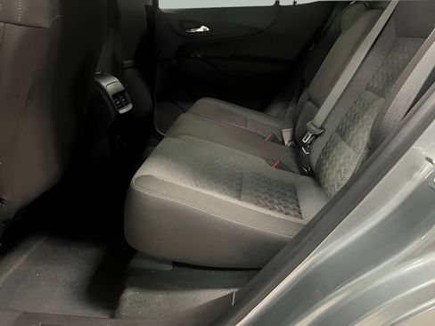 Used 2024 Chevrolet Equinox LT AWD/4WD image 32