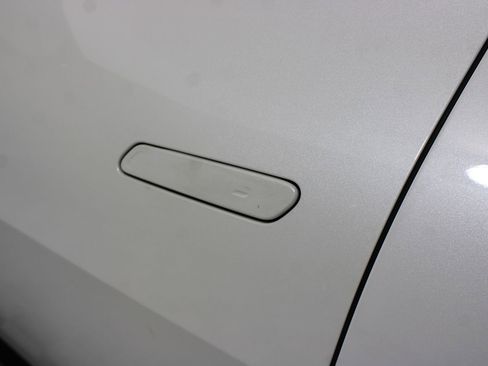 Used 2024 Kia EV6 Light RWD image 32
