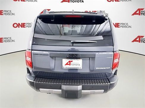 Certified 2024 Toyota Land Cruiser image 6