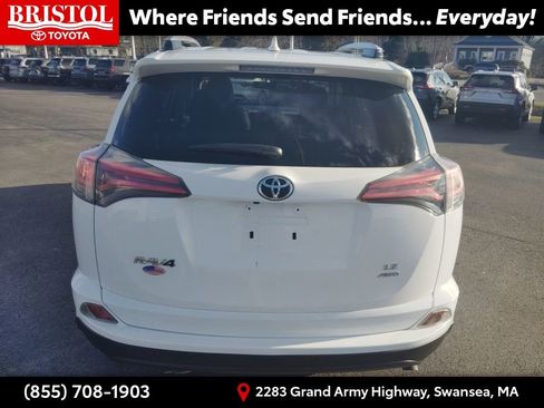 Used 2016 Toyota RAV4 LE image 6