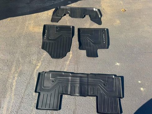 Used 2024 Honda Pilot Touring image 31