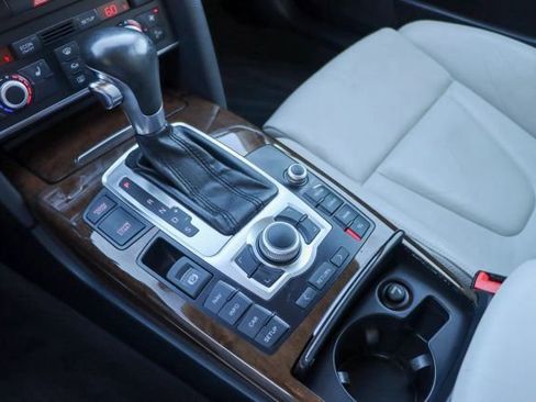 Used 2008 Audi S6 5.2 image 58