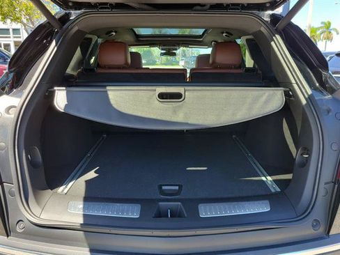 Certified 2023 Cadillac XT5 Premium Luxury FWD image 24
