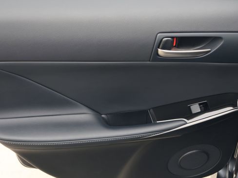 Used 2025 Lexus IS 350 F Sport image 34