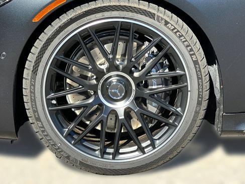 New 2026 Mercedes-Benz S 63 AMG S image 12