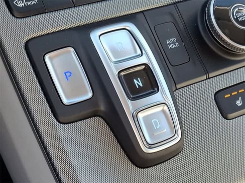 Used 2024 Hyundai Palisade SEL image 15