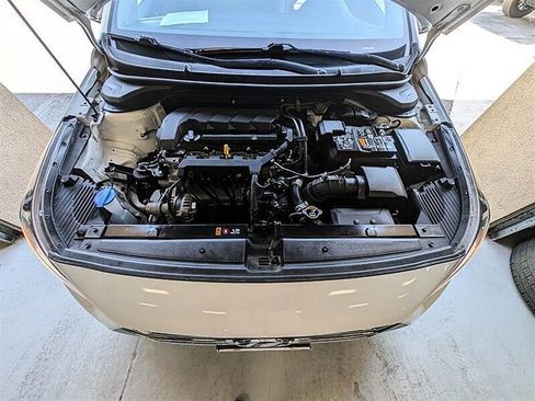 Used 2022 Hyundai Accent SEL FWD image 17