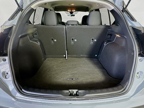 Used 2023 Nissan Kicks SR image 26