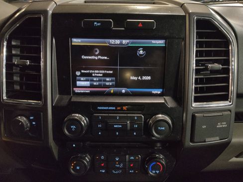Used 2015 Ford F150 XLT w/ Equipment Group 302A Luxury RWD image 25