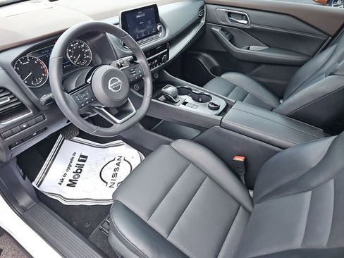 Used 2021 Nissan Rogue SV w/ Premium Package image 33