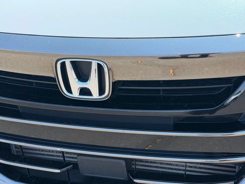 Used 2022 Honda Accord Sport image 12