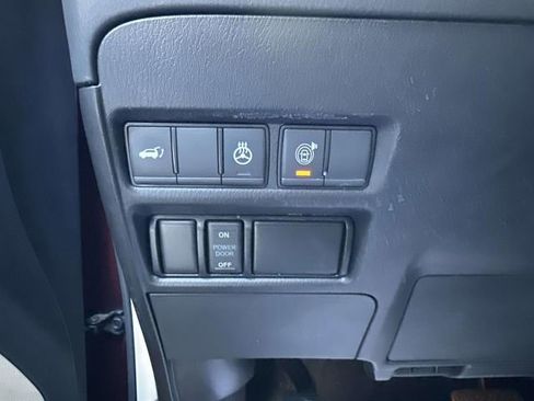 Used 2023 Nissan Armada Platinum w/ Captain's Chairs Package AWD/4WD image 89