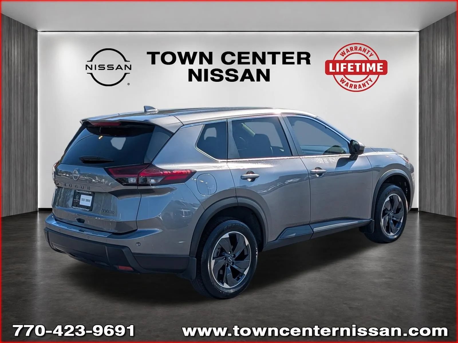 Used 2024 Nissan Rogue SV AWD/4WD image 7