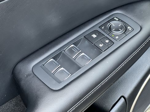 Used 2022 Lexus RX 350L Premium w/ Premium Package AWD/4WD image 20